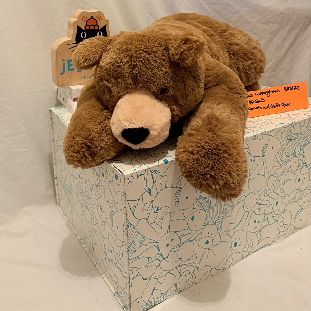 *** SOLD *** BNWT Jellycat Woody Bear Lying - Comes with Extra Large Gift Box!!!